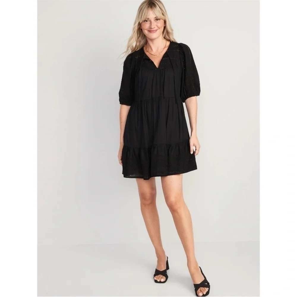 Old Navy Dress Womens L Black Eyelet Tiered Babydoll Puff Sleeve Mini Boho